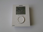 Цифровой комнатный термостат, питание 3 В. 
